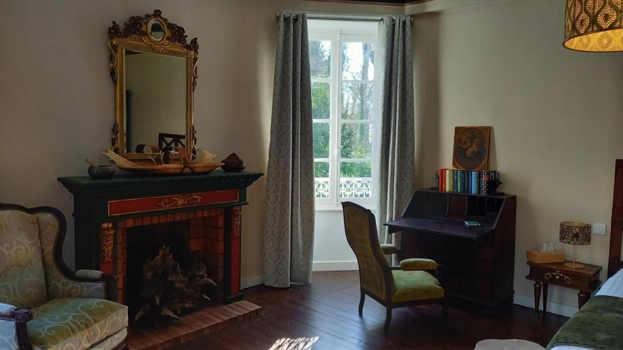 La Lande Hotel Pleyber-Christ Екстериор снимка